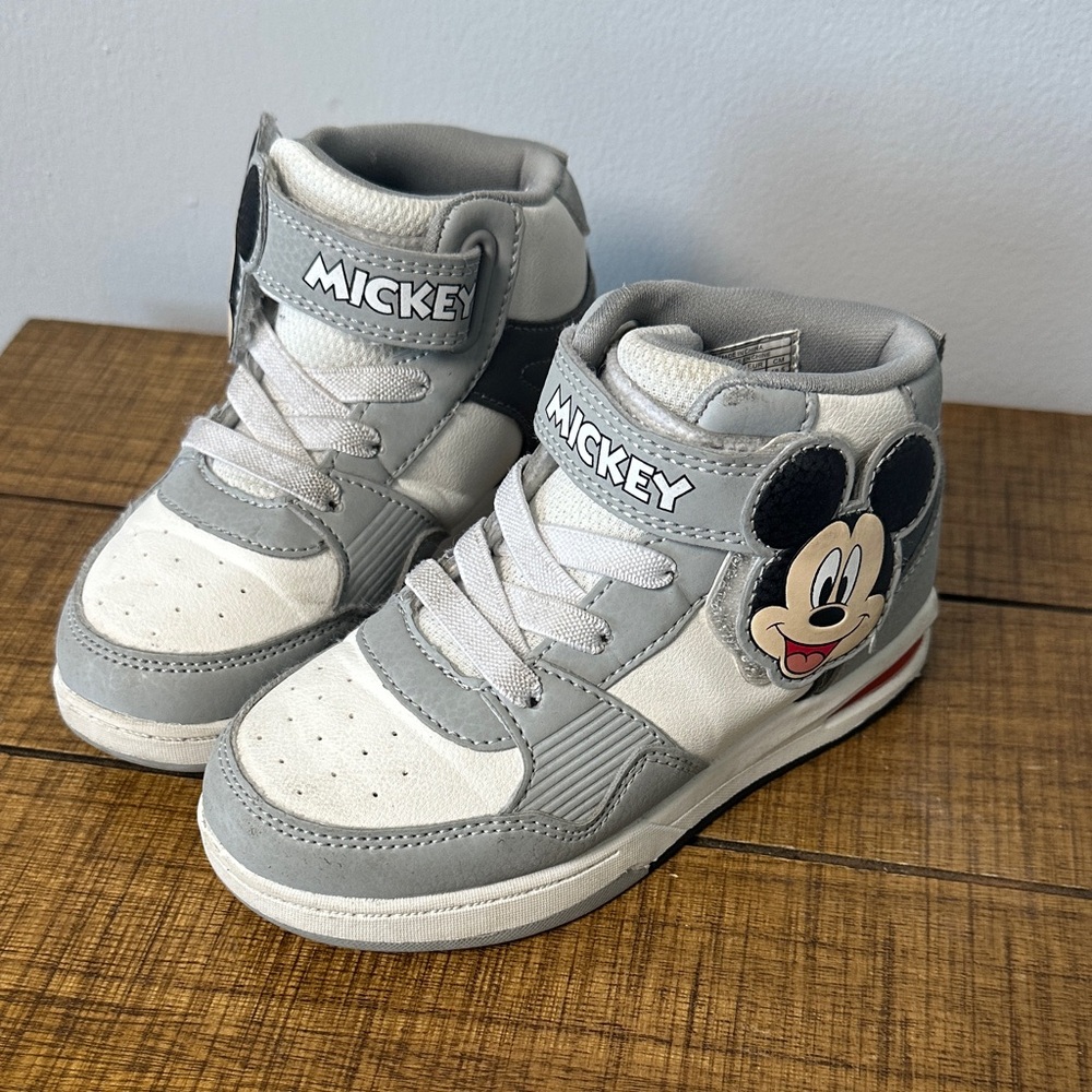 Mickey Kids High-Top Sneakers - size 10 (toddler)